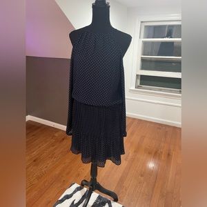 Michael Kors beautiful peek shoulders